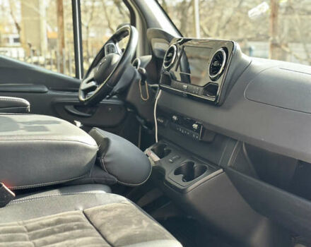 Белый Мерседес Sprinter, объемом двигателя 2.99 л и пробегом 119 тыс. км за 64000 $, фото 14 на Automoto.ua