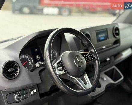 Белый Мерседес Sprinter, объемом двигателя 2.2 л и пробегом 335 тыс. км за 39100 $, фото 48 на Automoto.ua