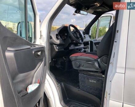 Білий Мерседес Sprinter, об'ємом двигуна 2.99 л та пробігом 220 тис. км за 51500 $, фото 8 на Automoto.ua