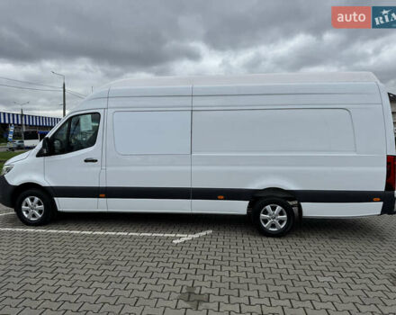 Белый Мерседес Sprinter, объемом двигателя 2.99 л и пробегом 136 тыс. км за 68624 $, фото 5 на Automoto.ua