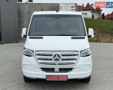Белый Мерседес Sprinter, объемом двигателя 2.2 л и пробегом 335 тыс. км за 39100 $, фото 3 на Automoto.ua
