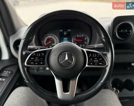 Белый Мерседес Sprinter, объемом двигателя 2.2 л и пробегом 335 тыс. км за 39100 $, фото 45 на Automoto.ua