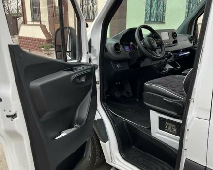 Белый Мерседес Sprinter, объемом двигателя 1.95 л и пробегом 33 тыс. км за 29900 $, фото 9 на Automoto.ua