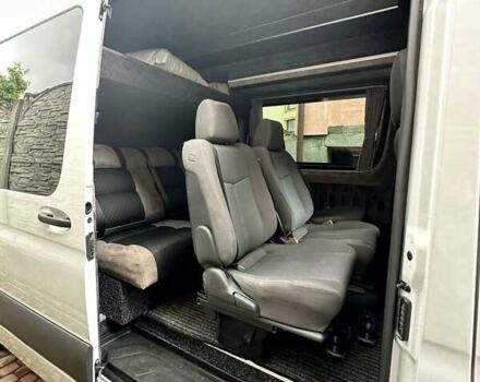 Белый Мерседес Sprinter, объемом двигателя 2.99 л и пробегом 79 тыс. км за 63150 $, фото 4 на Automoto.ua