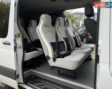 Белый Мерседес Sprinter, объемом двигателя 1.95 л и пробегом 173 тыс. км за 28950 $, фото 22 на Automoto.ua