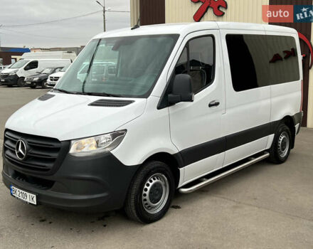 Белый Мерседес Sprinter, объемом двигателя 1.95 л и пробегом 35 тыс. км за 29900 $, фото 2 на Automoto.ua