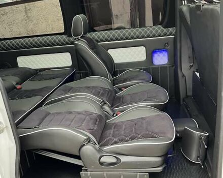 Белый Мерседес Sprinter, объемом двигателя 1.95 л и пробегом 33 тыс. км за 29900 $, фото 28 на Automoto.ua