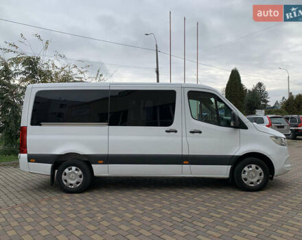 Белый Мерседес Sprinter, объемом двигателя 1.95 л и пробегом 173 тыс. км за 28950 $, фото 5 на Automoto.ua