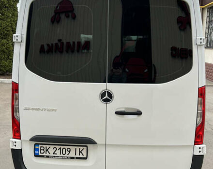 Белый Мерседес Sprinter, объемом двигателя 1.95 л и пробегом 35 тыс. км за 29900 $, фото 3 на Automoto.ua