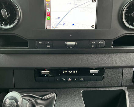Белый Мерседес Sprinter, объемом двигателя 1.95 л и пробегом 35 тыс. км за 29900 $, фото 11 на Automoto.ua