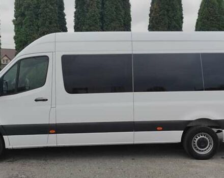 Белый Мерседес Sprinter, объемом двигателя 2 л и пробегом 167 тыс. км за 34950 $, фото 1 на Automoto.ua
