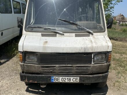 Мерседес Sprinter 1993 в Кривом Роге на Automoto.ua Белый Мерседес Sprinter, объемом двигателя 2.9 л и пробегом 528 тыс. км за 1050 $, фото 1 на Automoto.ua