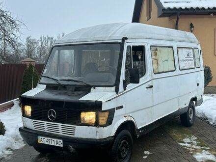 Білий Мерседес Sprinter, об'ємом двигуна 2.3 л та пробігом 100 тис. км за 1999 $, фото 1 на Automoto.ua