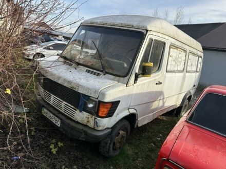 Білий Мерседес Sprinter, об'ємом двигуна 0 л та пробігом 123 тис. км за 1499 $, фото 1 на Automoto.ua