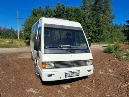 Белый Мерседес Sprinter, объемом двигателя 2 л и пробегом 300 тыс. км за 4999 $, фото 1 на Automoto.ua