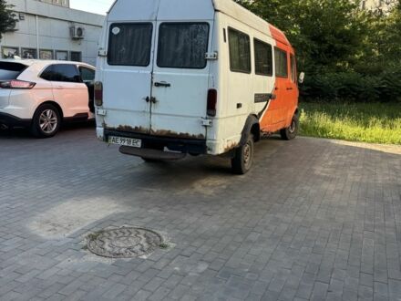 Белый Мерседес Sprinter, объемом двигателя 2.9 л и пробегом 632 тыс. км за 1300 $, фото 1 на Automoto.ua