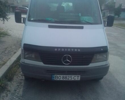 Белый Мерседес Sprinter, объемом двигателя 2.3 л и пробегом 600 тыс. км за 4700 $, фото 1 на Automoto.ua