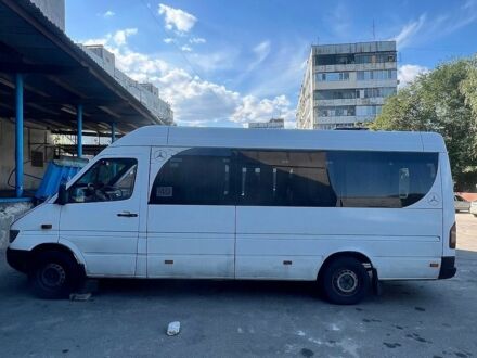 Білий Мерседес Sprinter, об'ємом двигуна 2.87 л та пробігом 430 тис. км за 8000 $, фото 1 на Automoto.ua