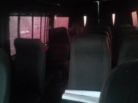 Мерседес Sprinter 1995 в Полтаве на Automoto.ua Белый Мерседес Sprinter, объемом двигателя 2.9 л и пробегом 300 тыс. км за 3200 $, фото 1 на Automoto.ua