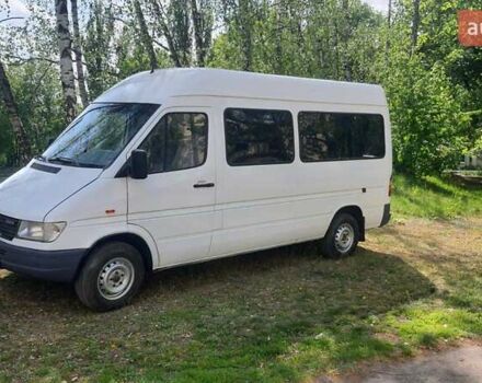 Белый Мерседес Sprinter, объемом двигателя 2.9 л и пробегом 540 тыс. км за 6200 $, фото 1 на Automoto.ua