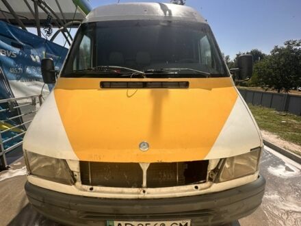 Белый Мерседес Sprinter, объемом двигателя 2.3 л и пробегом 600 тыс. км за 1599 $, фото 1 на Automoto.ua