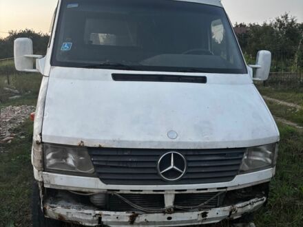 Белый Мерседес Sprinter, объемом двигателя 2.9 л и пробегом 150 тыс. км за 3509 $, фото 1 на Automoto.ua