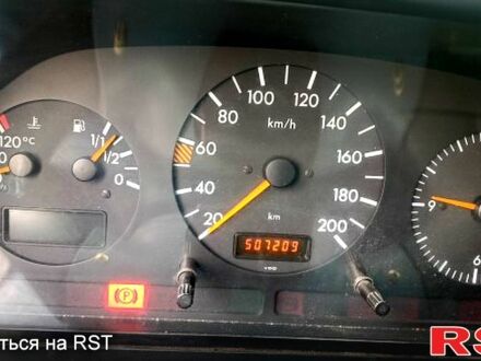 Белый Мерседес Sprinter, объемом двигателя 2.9 л и пробегом 510 тыс. км за 5000 $, фото 1 на Automoto.ua