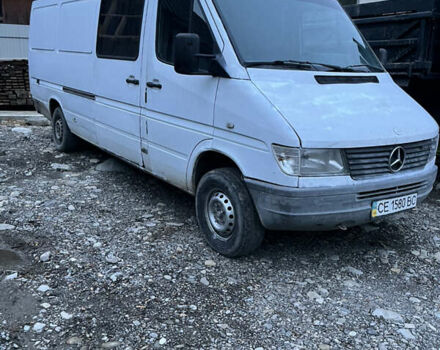 Белый Мерседес Sprinter, объемом двигателя 2.87 л и пробегом 450 тыс. км за 3800 $, фото 1 на Automoto.ua
