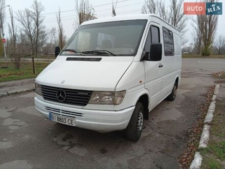 Білий Мерседес Sprinter, об'ємом двигуна 2.3 л та пробігом 500 тис. км за 4500 $, фото 1 на Automoto.ua