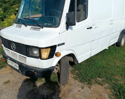 Белый Мерседес Sprinter, объемом двигателя 0 л и пробегом 200 тыс. км за 3500 $, фото 1 на Automoto.ua
