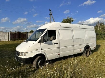 Белый Мерседес Sprinter, объемом двигателя 2.9 л и пробегом 700 тыс. км за 3999 $, фото 1 на Automoto.ua