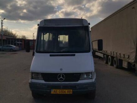 Мерседес Sprinter 1996 в Кривом Роге на Automoto.ua Белый Мерседес Sprinter, объемом двигателя 2.14 л и пробегом 9 тыс. км за 9000 $, фото 1 на Automoto.ua
