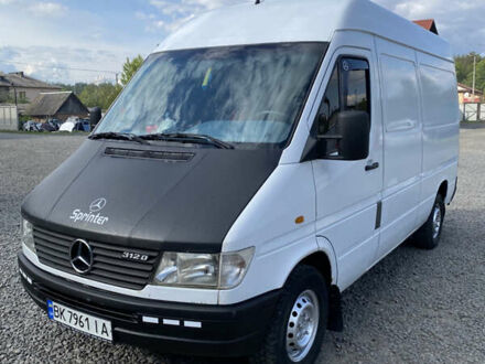 Мерседес Sprinter 1996 в Костополе на Automoto.ua Белый Мерседес Sprinter, объемом двигателя 2.9 л и пробегом 500 тыс. км за 5900 $, фото 1 на Automoto.ua