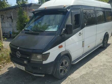 Мерседес Sprinter 1996 в Днепре (Днепропетровске) на Automoto.ua Белый Мерседес Sprinter, объемом двигателя 2.9 л и пробегом 350 тыс. км за 6000 $, фото 1 на Automoto.ua