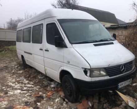 Білий Мерседес Sprinter, об'ємом двигуна 0 л та пробігом 700 тис. км за 2750 $, фото 1 на Automoto.ua