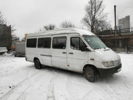 Белый Мерседес Sprinter, объемом двигателя 2.9 л и пробегом 555 тыс. км за 7500 $, фото 1 на Automoto.ua