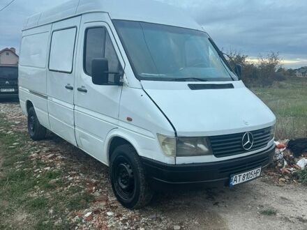 Белый Мерседес Sprinter, объемом двигателя 2.87 л и пробегом 600 тыс. км за 4500 $, фото 1 на Automoto.ua