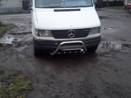 Білий Мерседес Sprinter, об'ємом двигуна 2.3 л та пробігом 190 тис. км за 4200 $, фото 1 на Automoto.ua