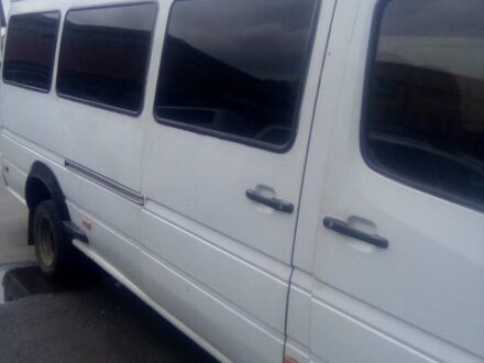 Білий Мерседес Sprinter, об'ємом двигуна 2.87 л та пробігом 370 тис. км за 5300 $, фото 1 на Automoto.ua
