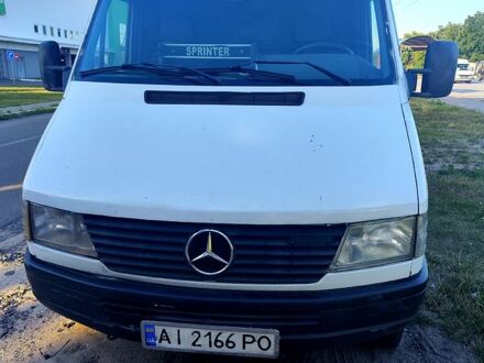Белый Мерседес Sprinter, объемом двигателя 2.3 л и пробегом 500 тыс. км за 6230 $, фото 1 на Automoto.ua