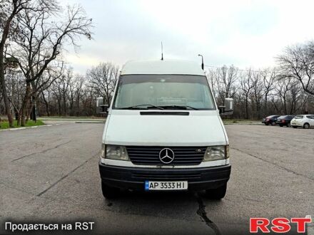 Білий Мерседес Sprinter, об'ємом двигуна 2.9 л та пробігом 300 тис. км за 7000 $, фото 1 на Automoto.ua