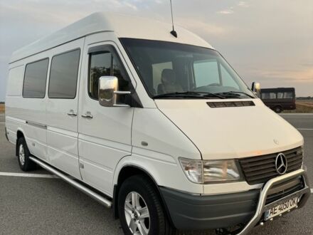 Белый Мерседес Sprinter, объемом двигателя 2.9 л и пробегом 467 тыс. км за 9500 $, фото 1 на Automoto.ua