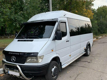 Білий Мерседес Sprinter, об'ємом двигуна 2.9 л та пробігом 680 тис. км за 14000 $, фото 1 на Automoto.ua