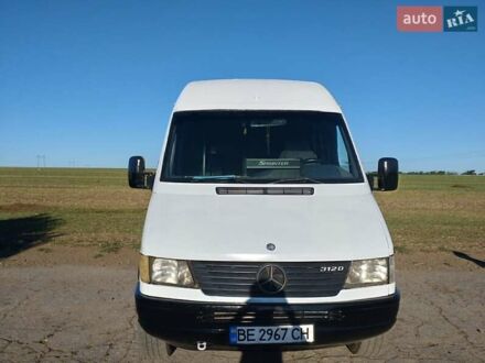 Мерседес Sprinter 1996 у Миколаєві на Automoto.ua Білий Мерседес Sprinter, об'ємом двигуна 2.9 л та пробігом 250 тис. км за 6500 $, фото 1 на Automoto.ua
