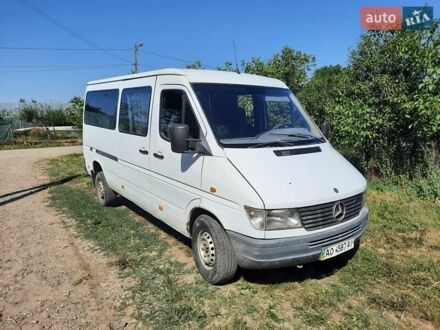 Мерседес Sprinter 1996 в Виноградове на Automoto.ua Белый Мерседес Sprinter, объемом двигателя 2.3 л и пробегом 970 тыс. км за 3200 $, фото 1 на Automoto.ua