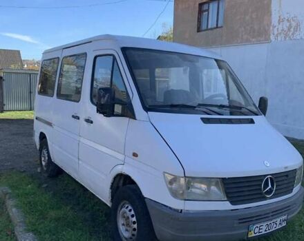 Белый Мерседес Sprinter, объемом двигателя 2.2 л и пробегом 540 тыс. км за 3500 $, фото 1 на Automoto.ua