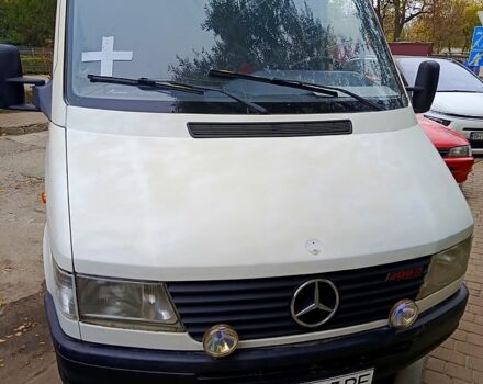 Белый Мерседес Sprinter, объемом двигателя 2.3 л и пробегом 510 тыс. км за 3999 $, фото 1 на Automoto.ua