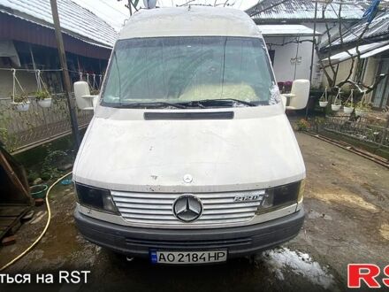 Мерседес Sprinter 1997 у Мукачеве на Automoto.ua Білий Мерседес Sprinter, об'ємом двигуна 2.9 л та пробігом 0 тис. км за 6500 $, фото 1 на Automoto.ua