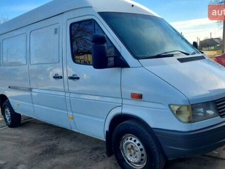 Белый Мерседес Sprinter, объемом двигателя 2.9 л и пробегом 590 тыс. км за 7700 $, фото 1 на Automoto.ua