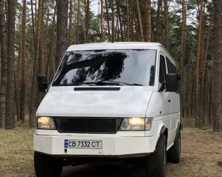 Білий Мерседес Sprinter, об'ємом двигуна 2.9 л та пробігом 300 тис. км за 6000 $, фото 1 на Automoto.ua